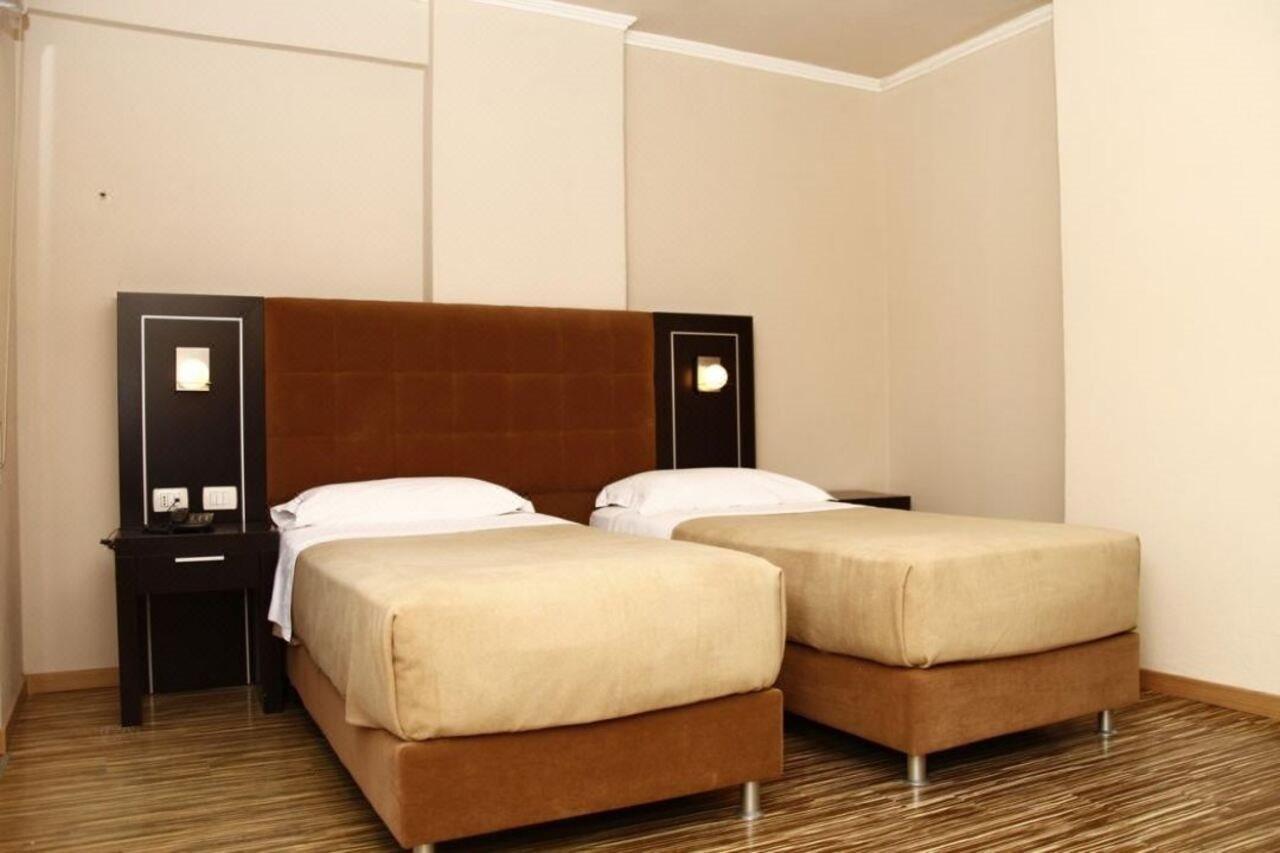 Hotel Nais Beach دراس المظهر الخارجي الصورة