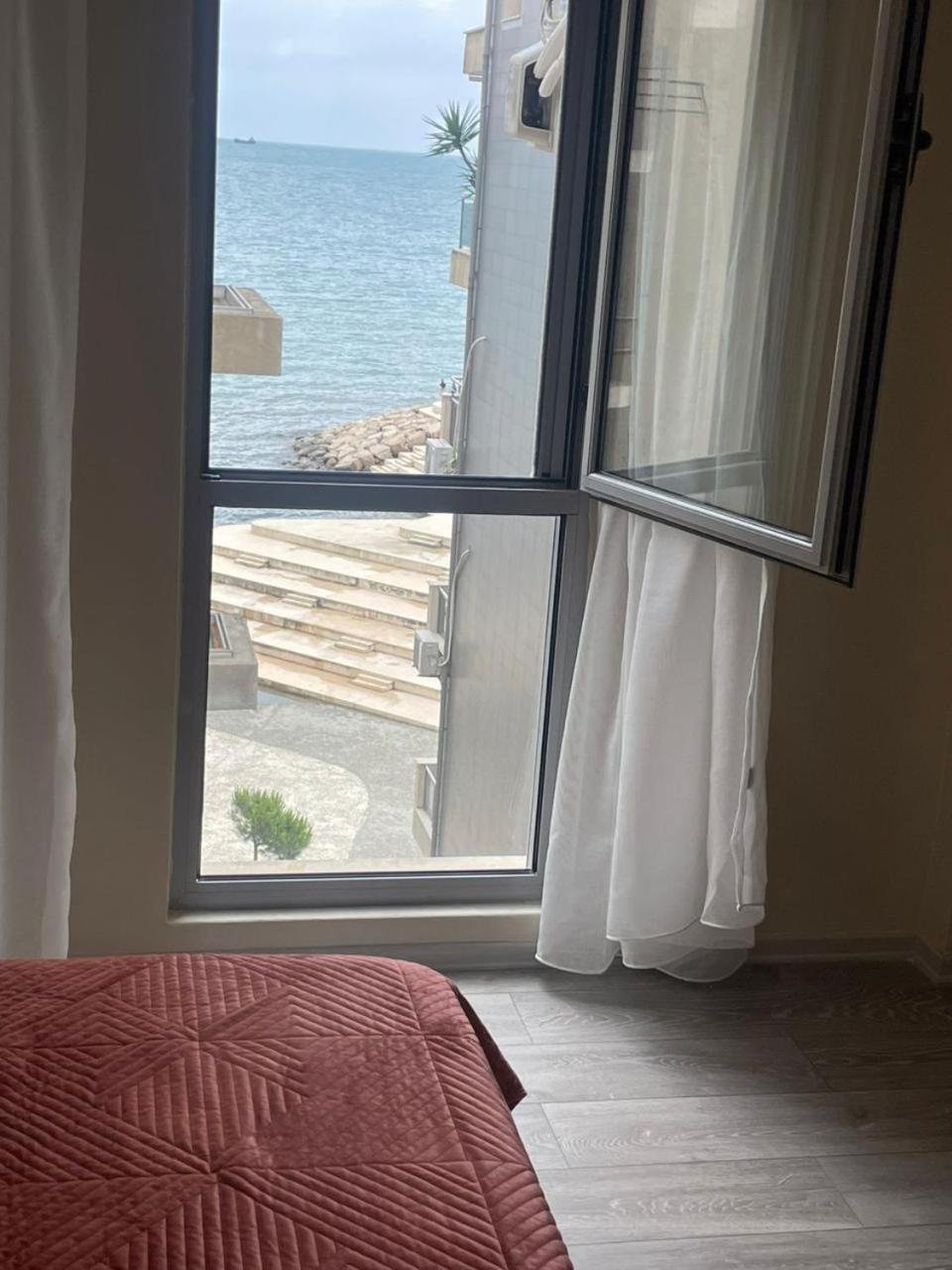 Hotel Nais Beach دراس المظهر الخارجي الصورة