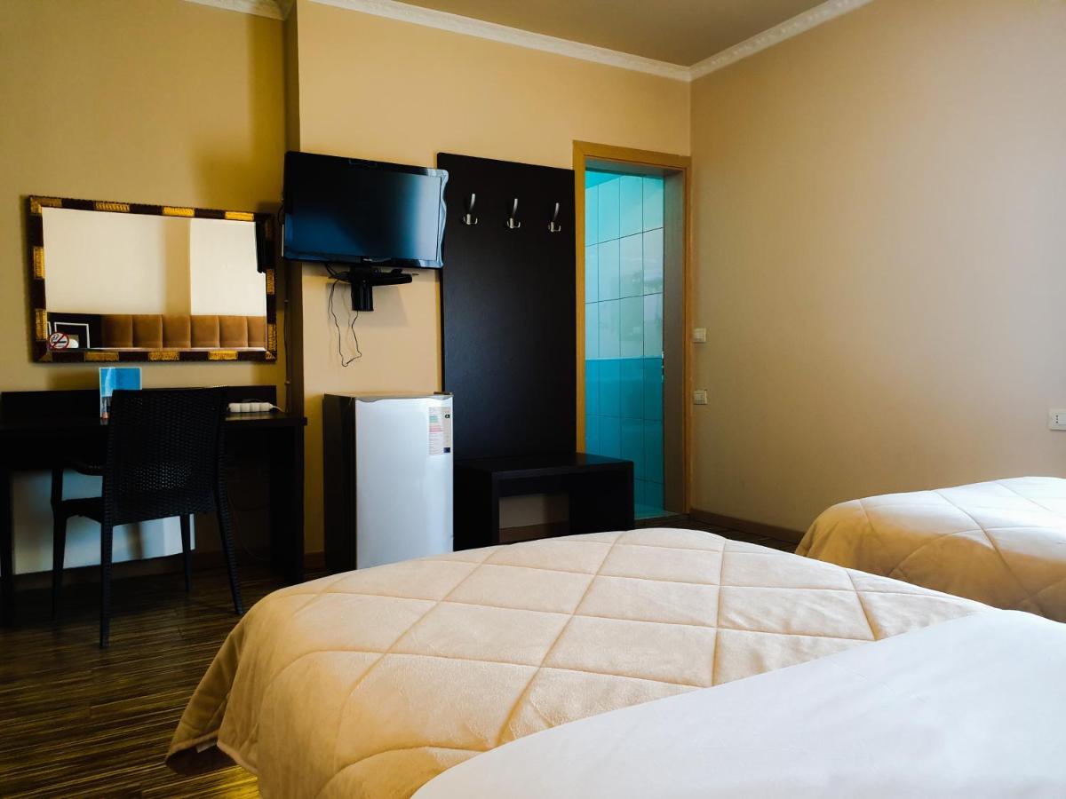 Hotel Nais Beach دراس المظهر الخارجي الصورة